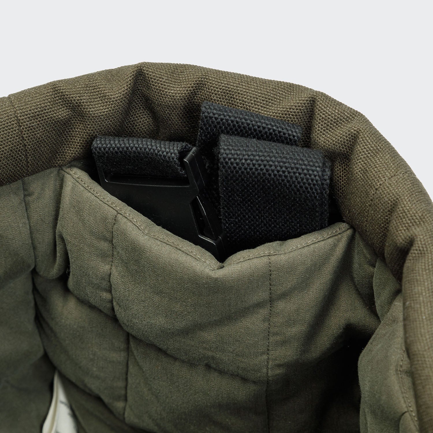Turin Canvas Dog Carrier in Olive