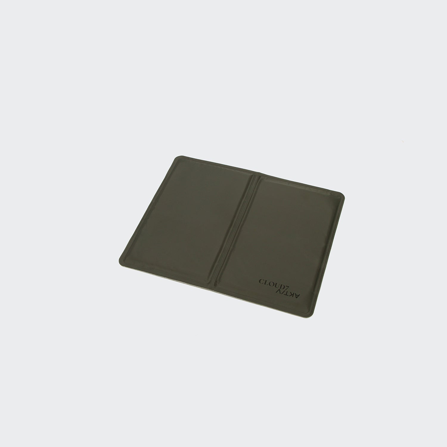 AKTIV Dog Cooling Mat in Dark Olive – Stay Cool and Comfortable