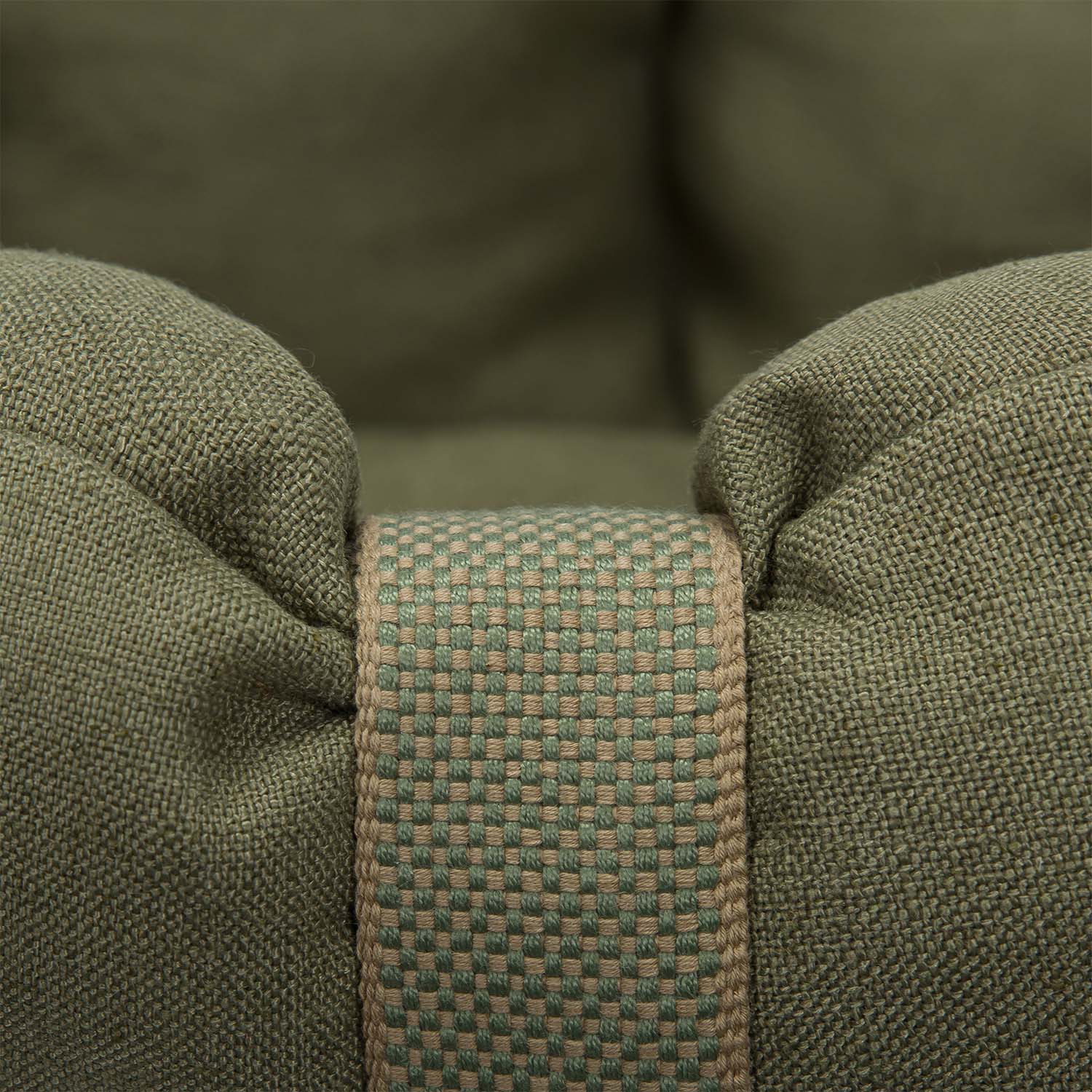 LTTL Snoozy Linen-Mix Dog Bed in Moss - Cozy, Durable Comfort