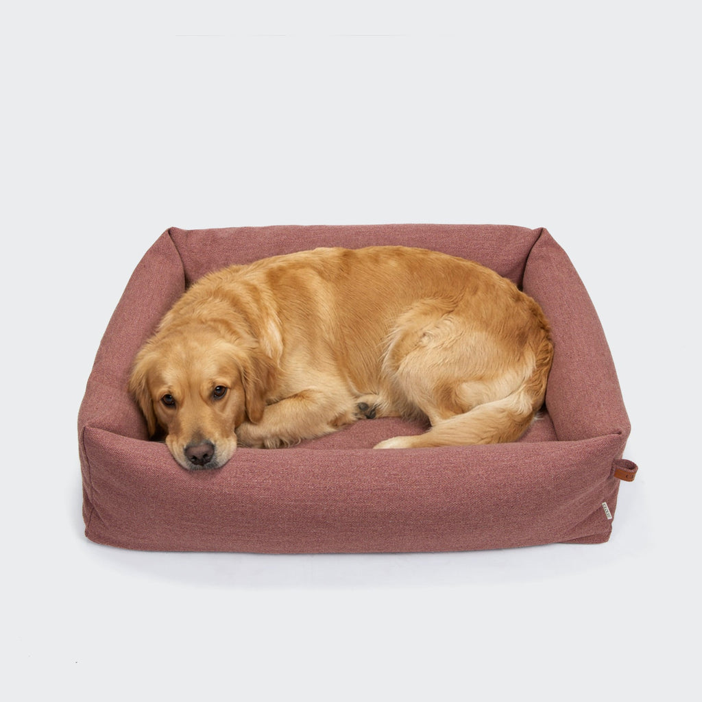 Cozy Sleepy Linen-Mix Dog Bed in Faded Rose Mélange