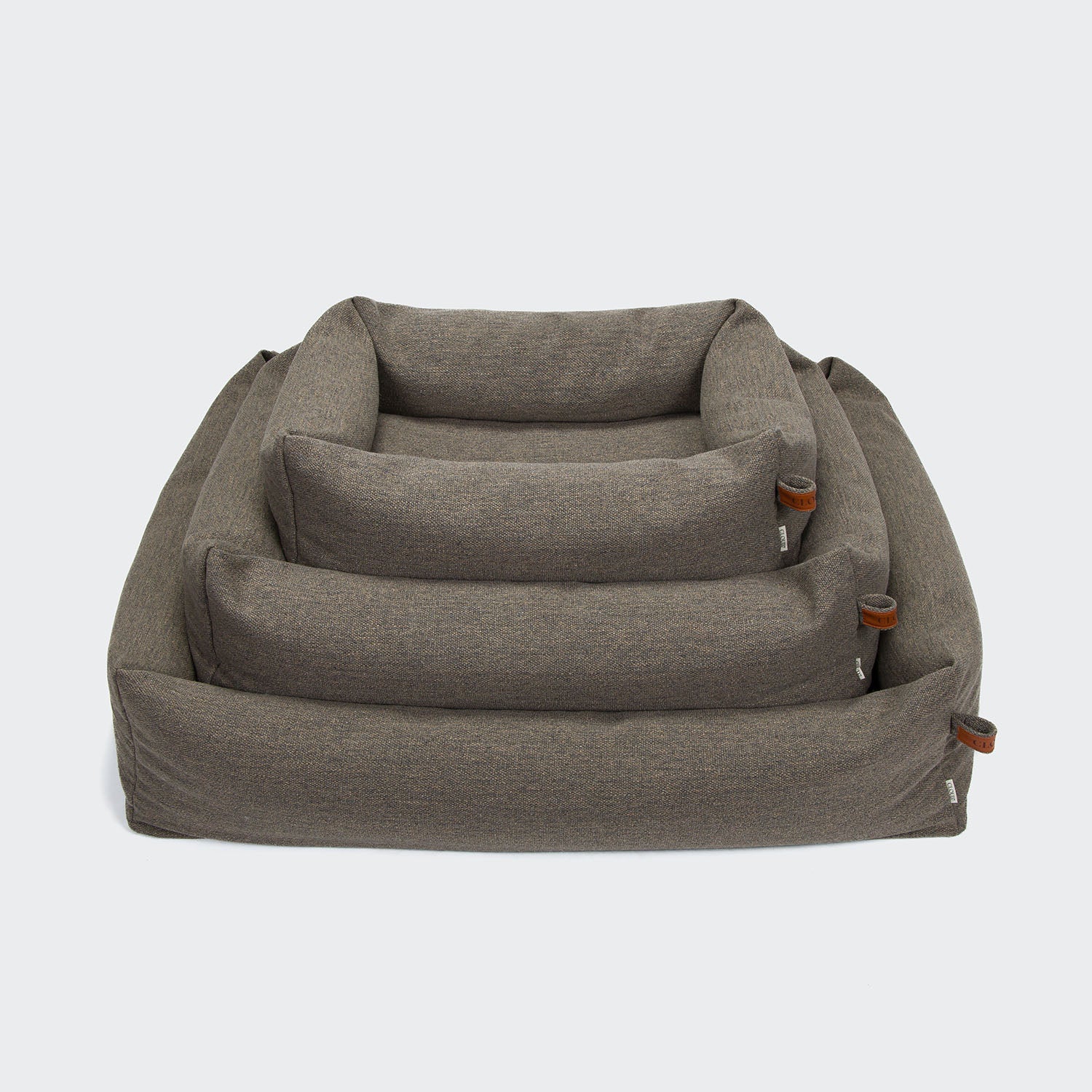 Cozy Linen-Blend Dog Bed in Taupe Heather