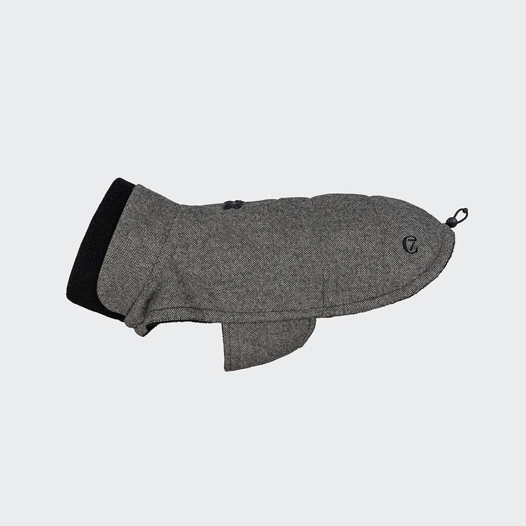French Bulldog Coat in Brooklyn Tweed Black – Cozy, Durable & Stylish