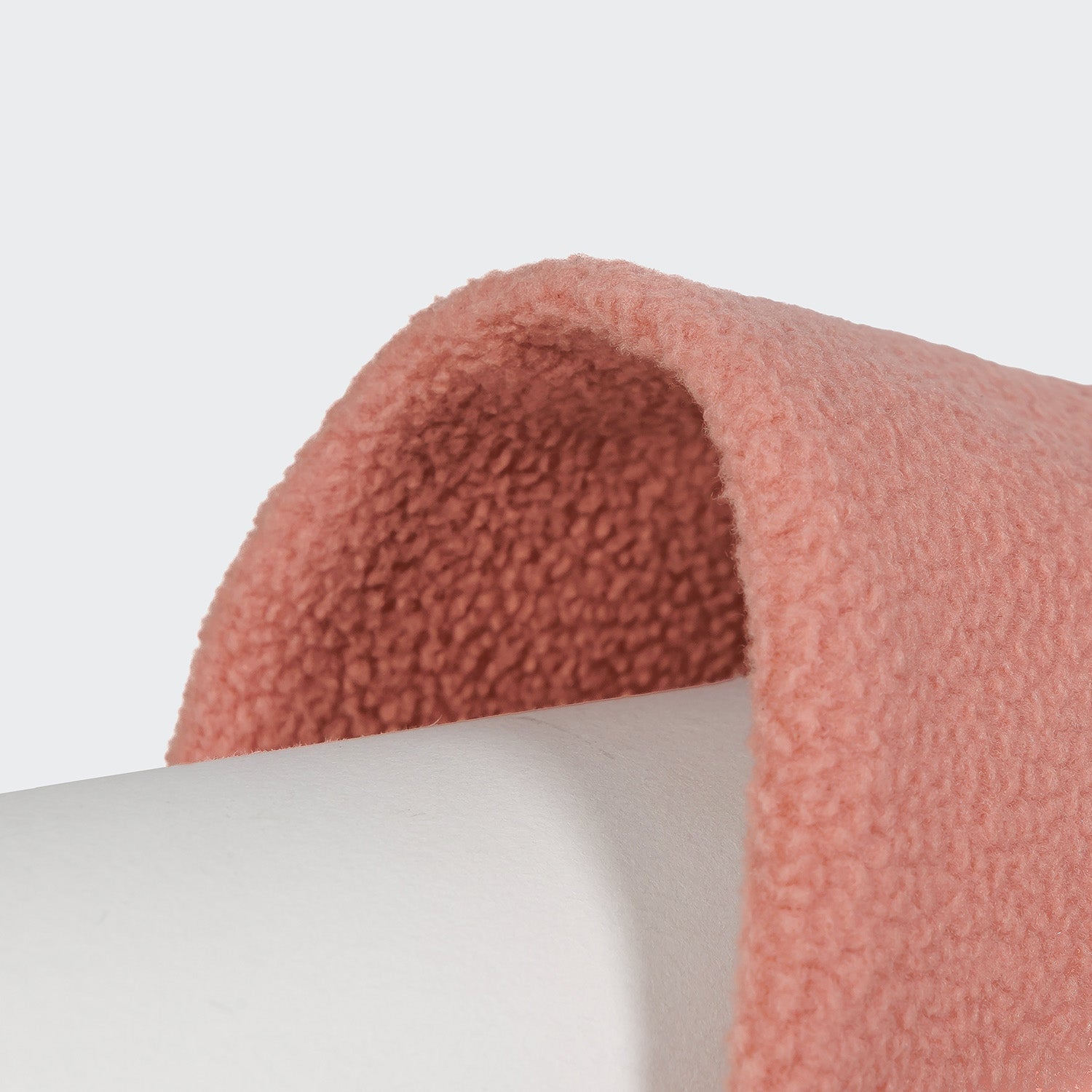 Dachshund Sweater Derby 2.0 in Faded Rose — Cozy Knit for Your Pup