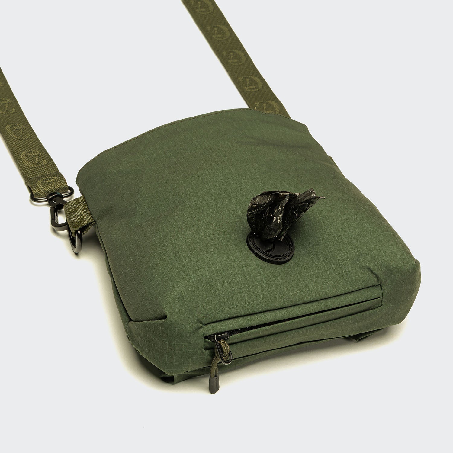 AKTIV Olive Goodie Bag – Stylish Olive-Themed Gift Bag