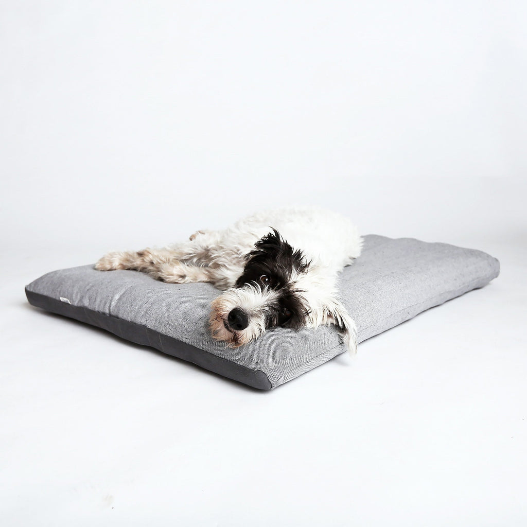 Siesta Grey Tweed Dog Bed
