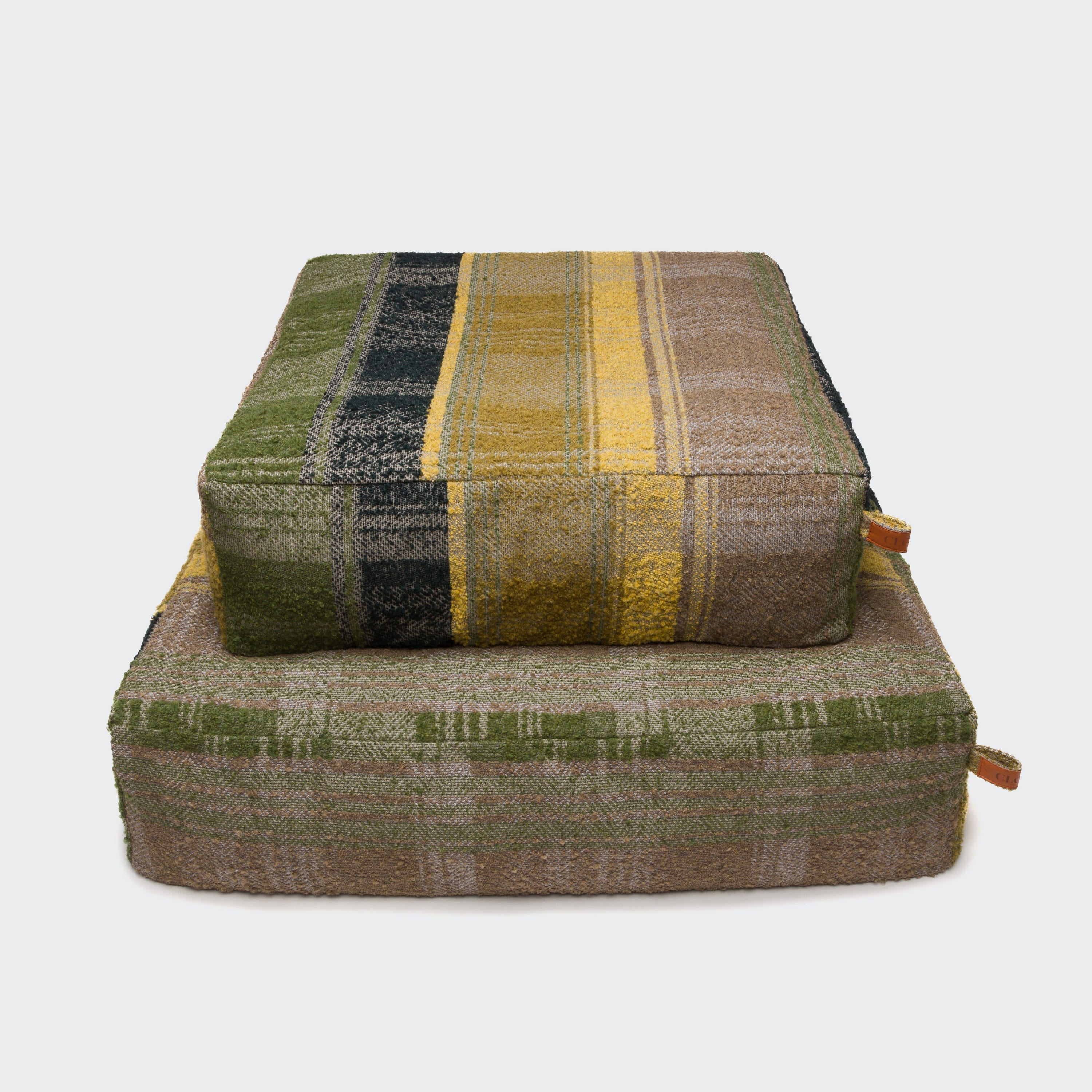 Cube-Style Dog Bed in Green Tartan