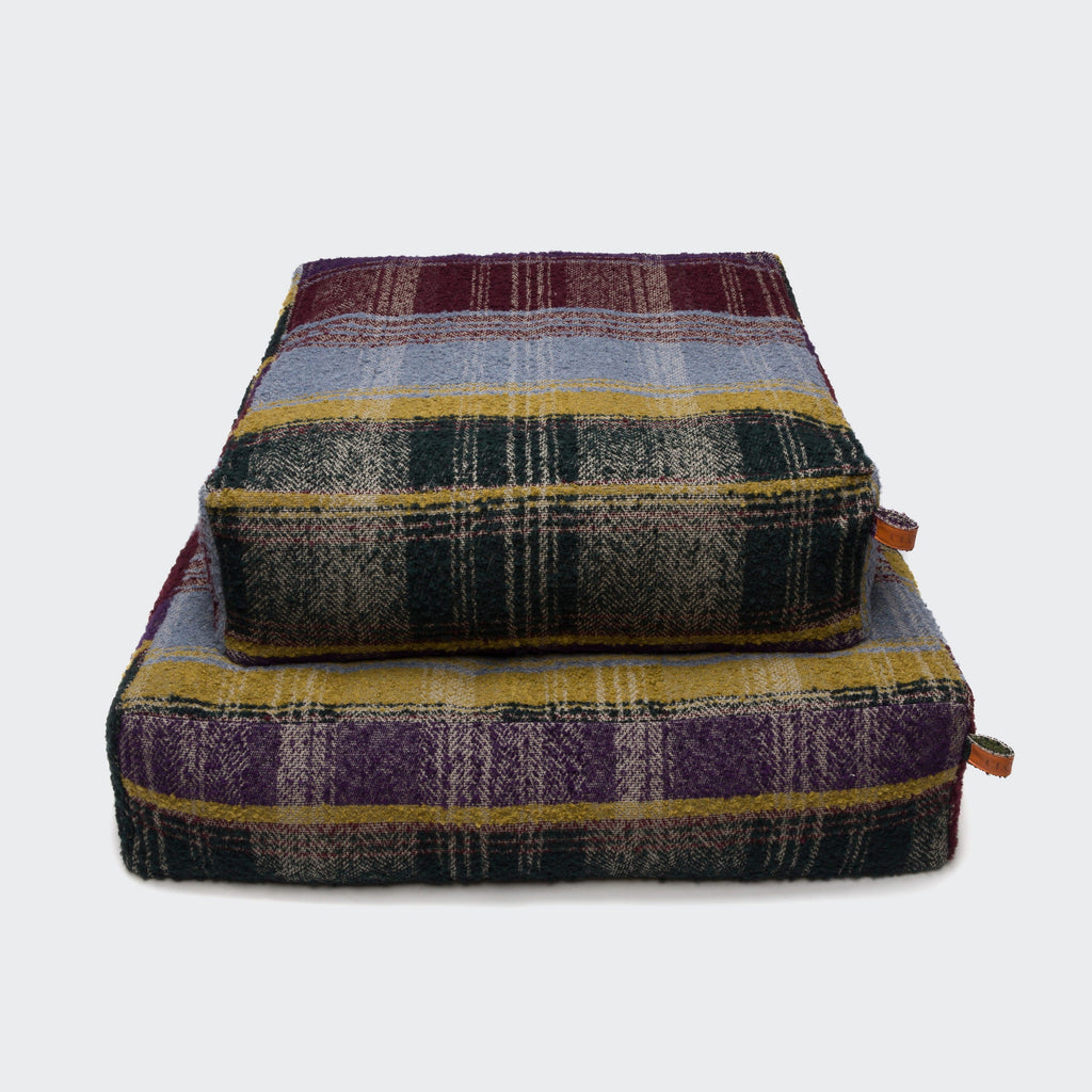 Cozy Purple Tartan Cube Dog Bed